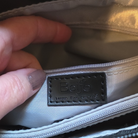 Beijo Shiny Red Shoulder Bag NWOT - Picture 7 of 8